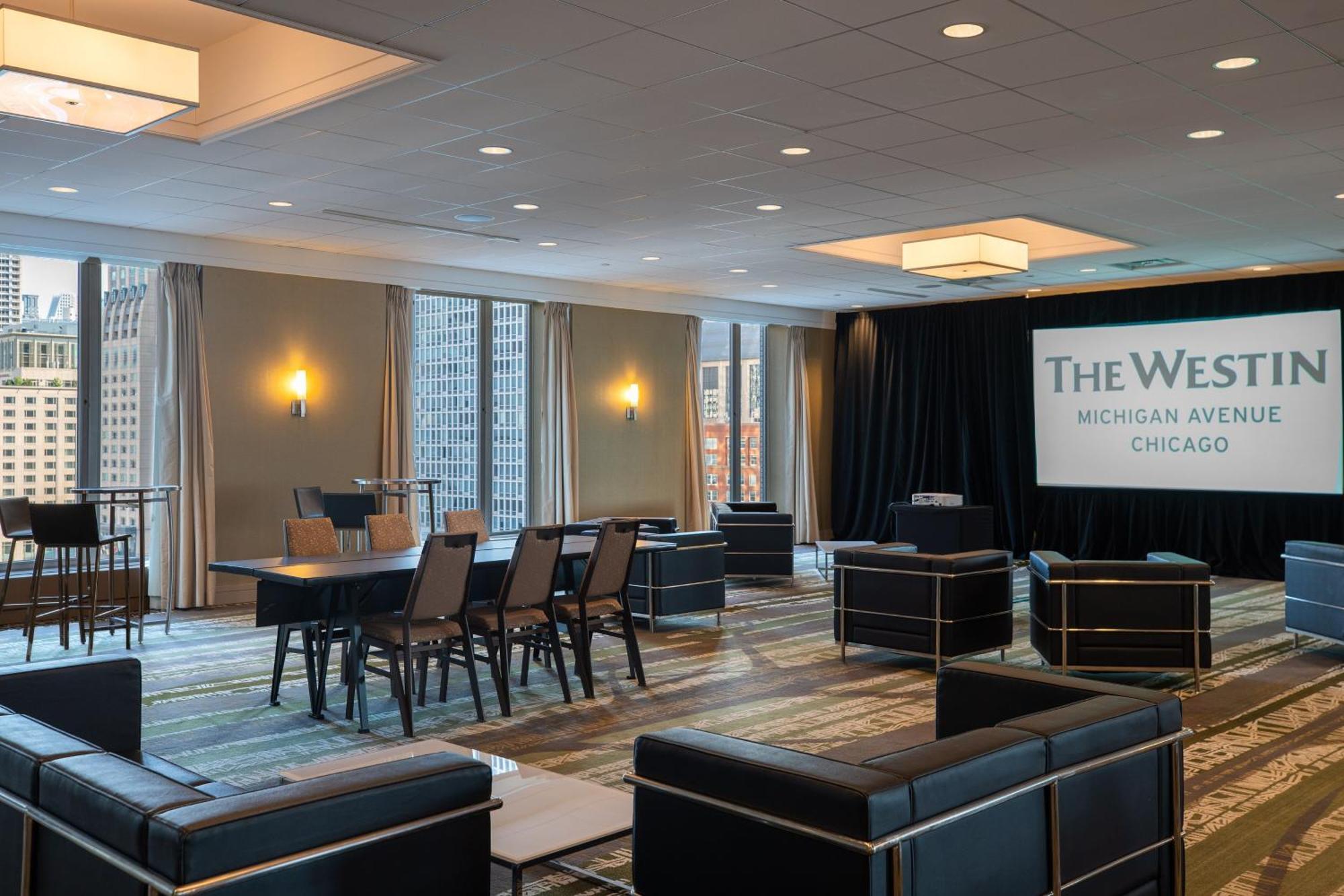 Отель The Westin Michigan Avenue Чикаго Экстерьер фото